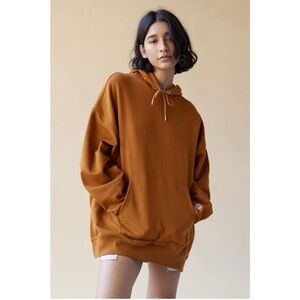 Champion x Urban Outfitters Oversized Hoodie – Women’s M - Great Condition